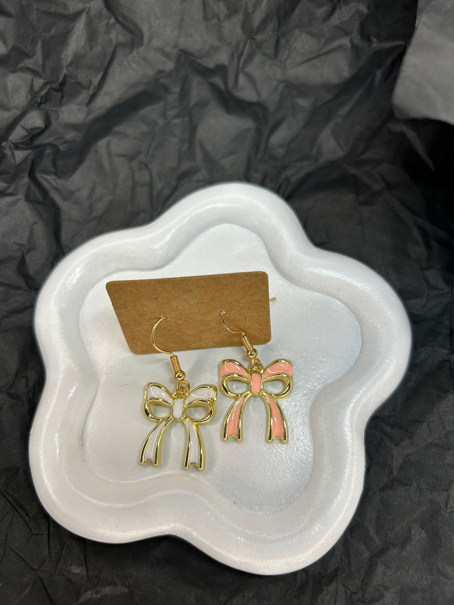 Pink and White Bow Earrings 🤍