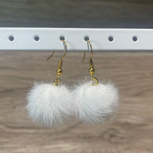 White Pom Pom Earrings 🤍