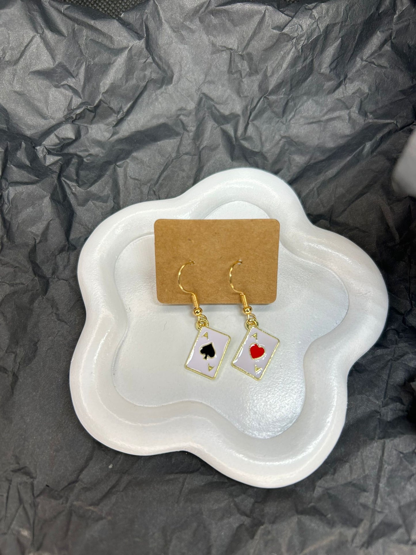 Black and Red Playing Card Earrings 🤍