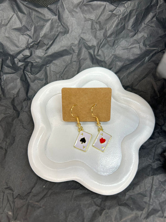 Black and Red Playing Card Earrings 🤍