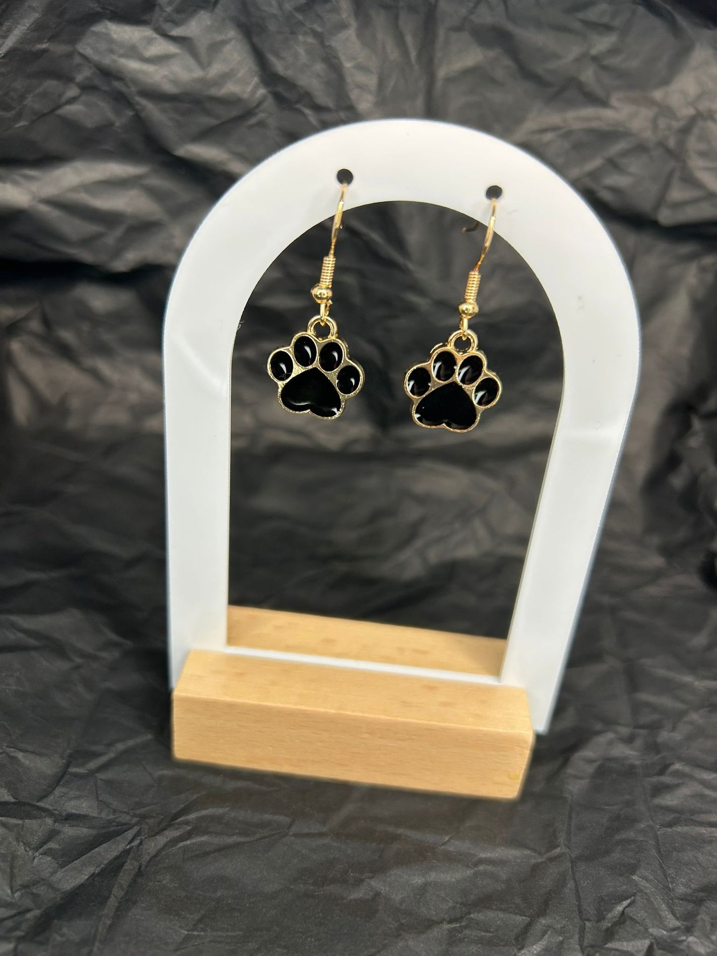 Black Paw Print Earrings 🖤