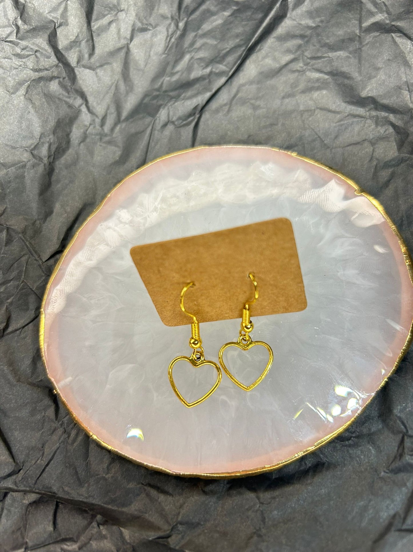 Golden Love Heart Earrings 🤍