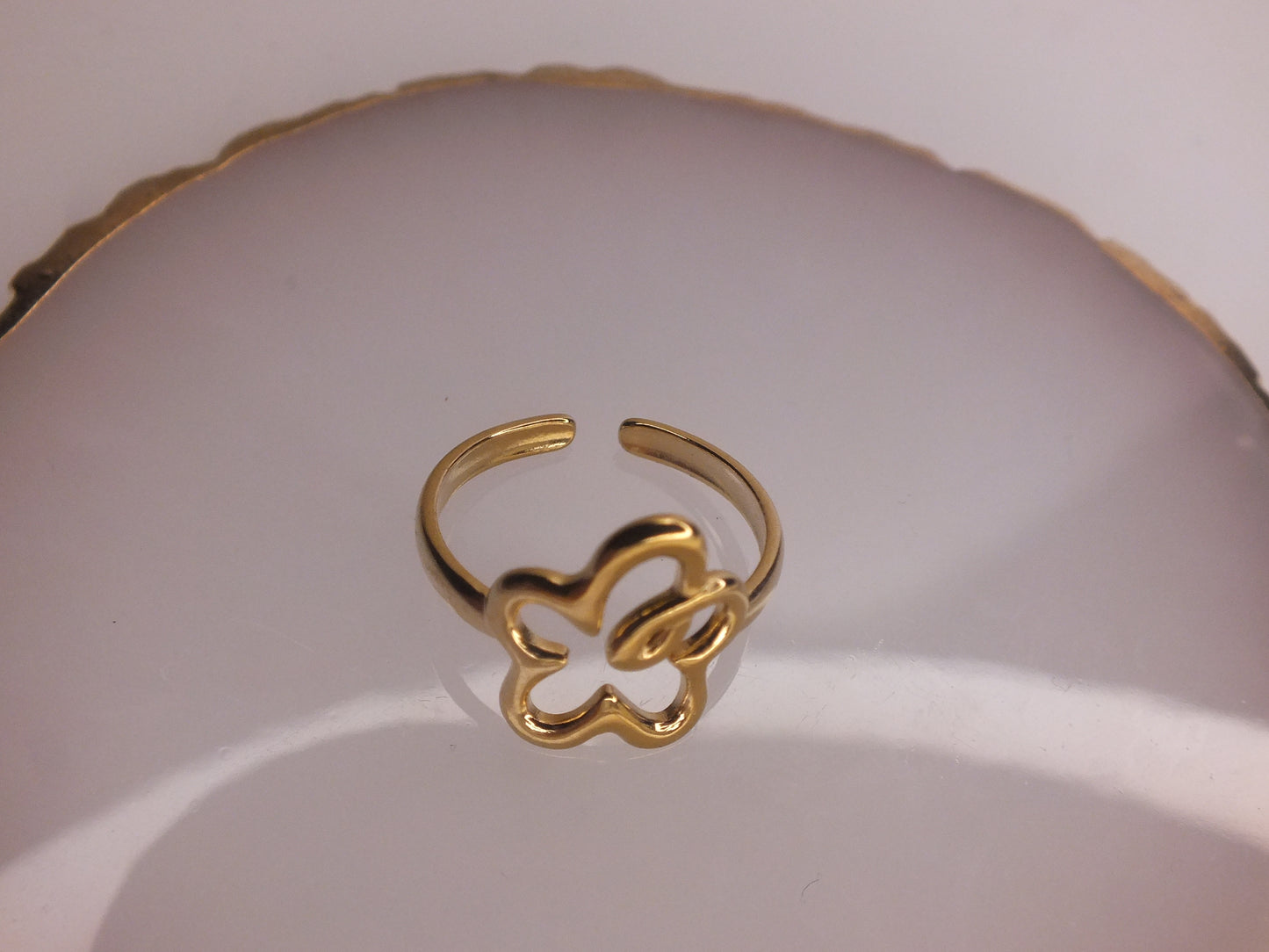 Squiggly Golden Flower Rings