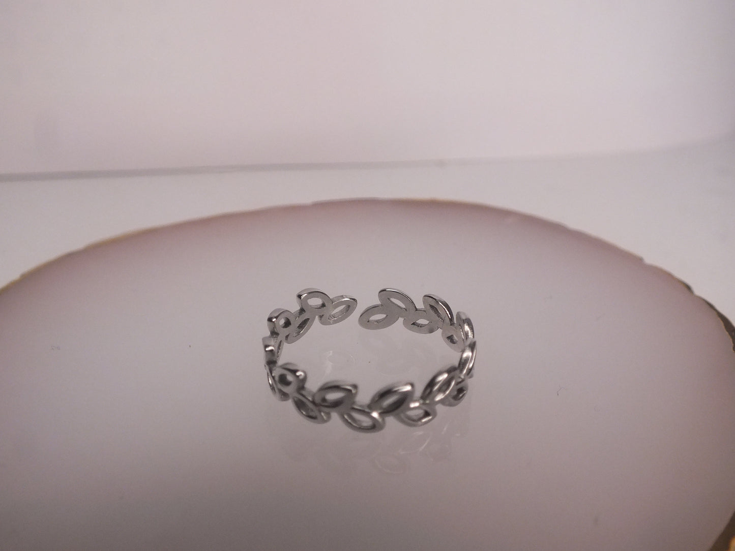 Silver Leaf Ring