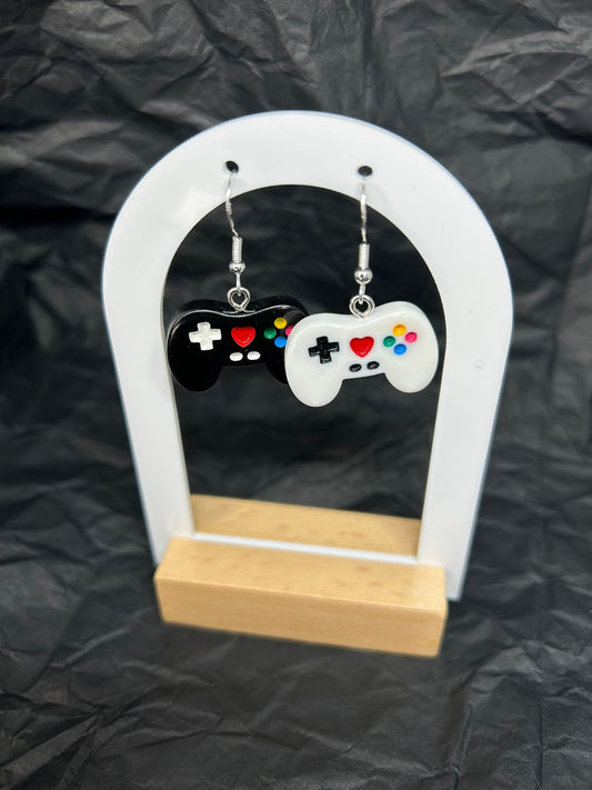 Black and White Gamer Earrings 🤍🖤